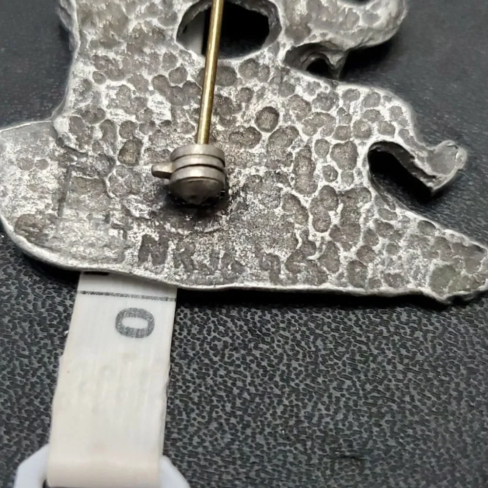 NRJG vintage giraffe zebra lion brooch silver tone